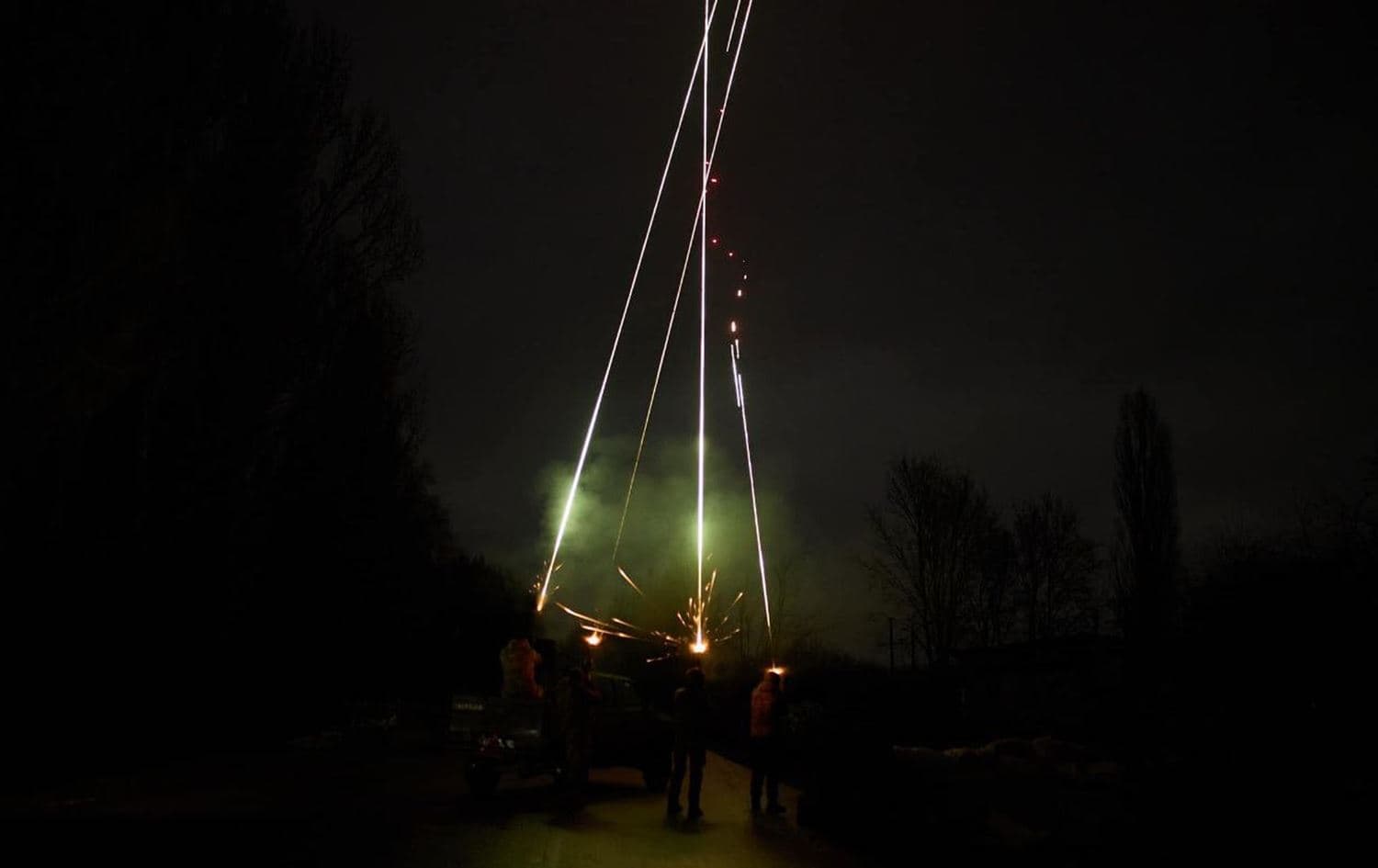 Ukrainian soldiers of the 242nd Battalion of the 241st Brigade of the territorial defense forces shooting down Iranian-made Shahed-136/131 drones on January 26, 2023, the Kyiv region. Photo: Vadym Sarakhan