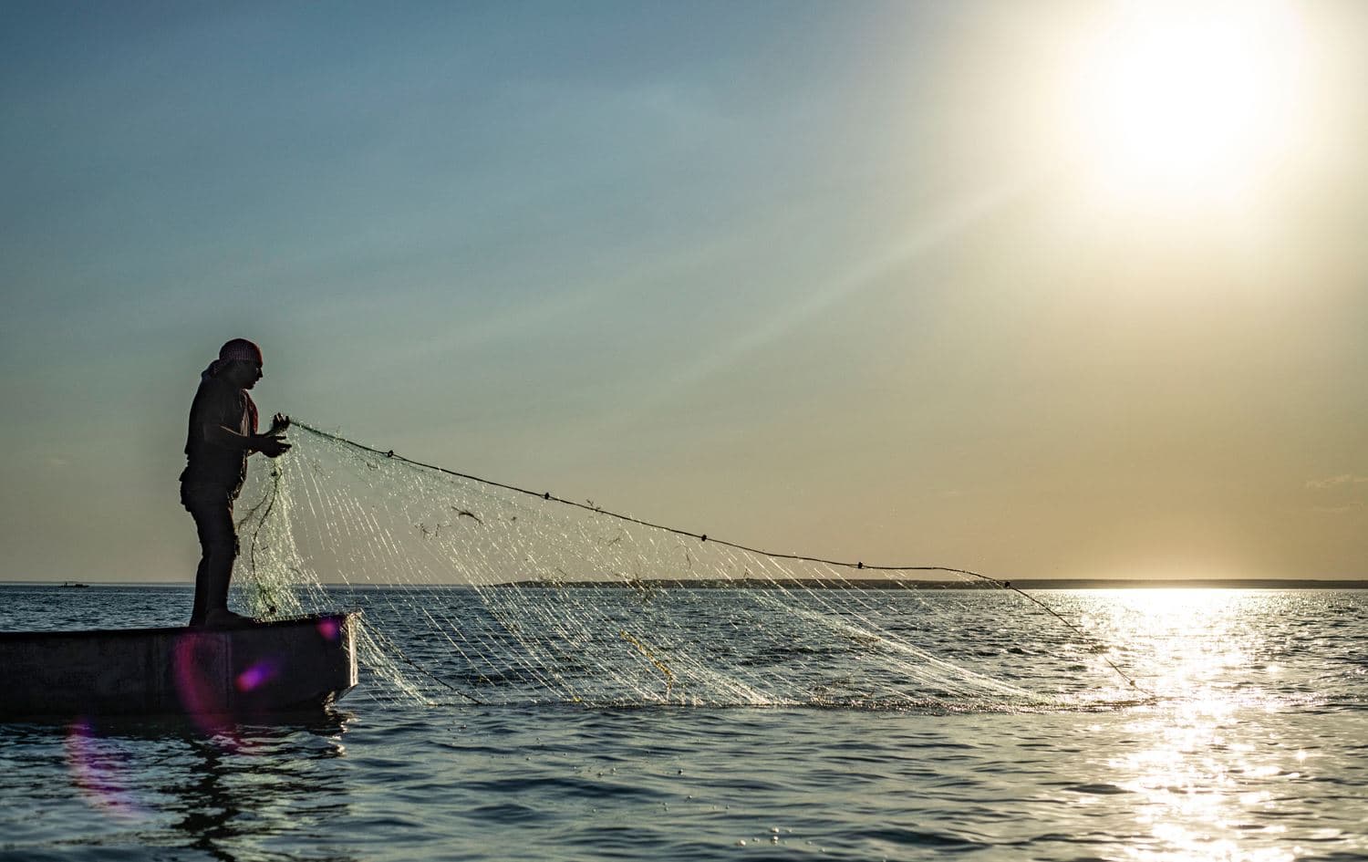 Syria fishermen despair at water loss, river pollution