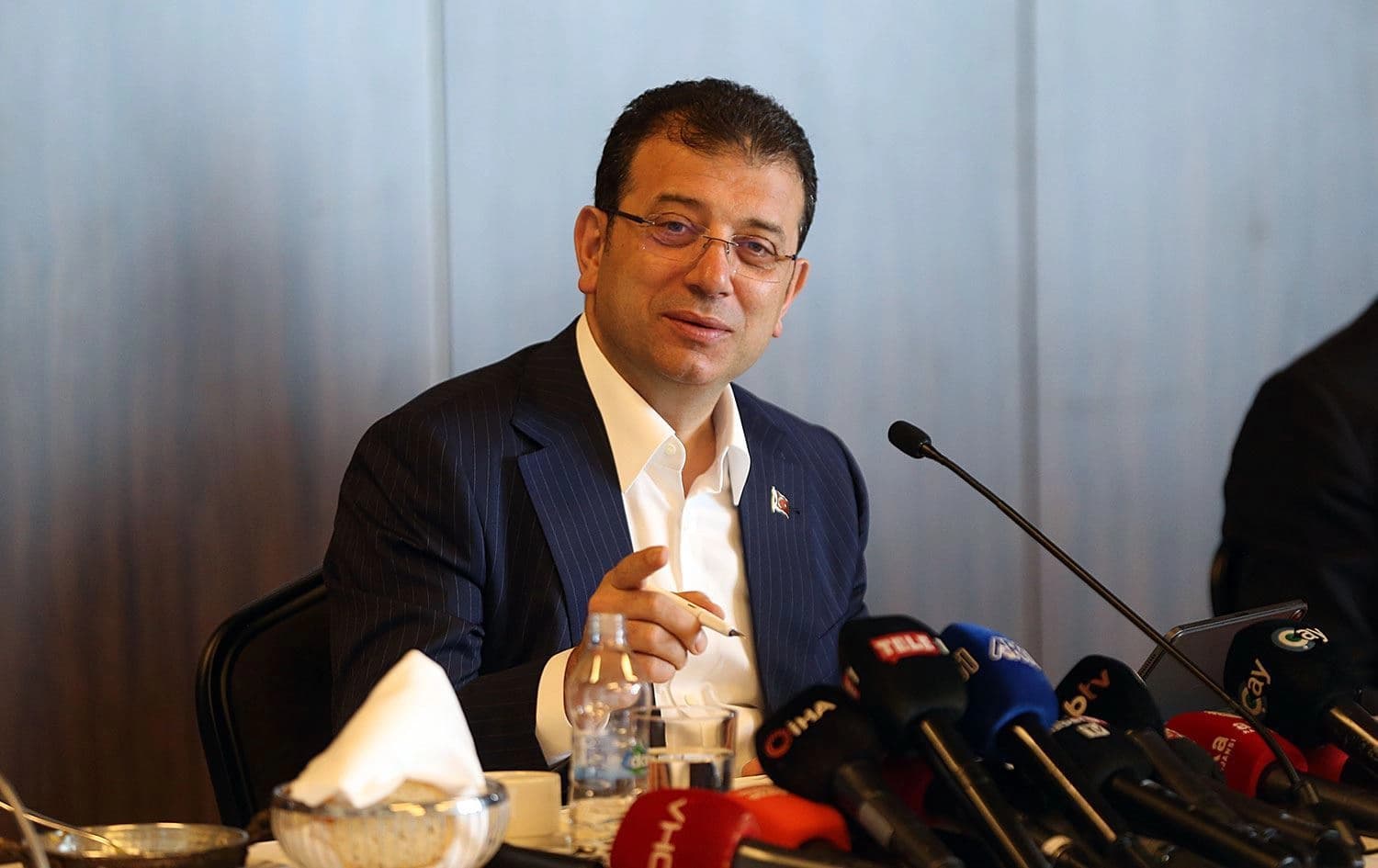 Serokê Şaredariya Bajarê Mezin a Stenbolê Ekrem Îmamoglu