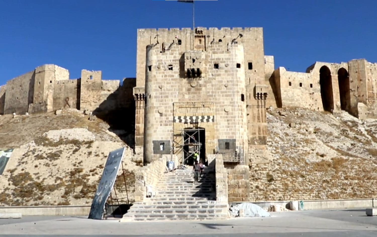 Kar û xebatên nûjenkirina Keleha Helebê ber bi dawiyê ve diçin