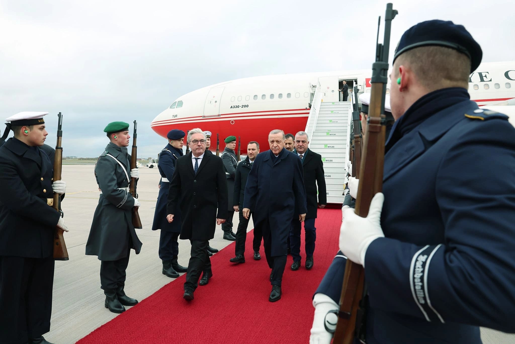 Turkish President Recep Tayyip Erdogan arrives in Berlin on November 17, 2023. Photo: Turkish Presidency 