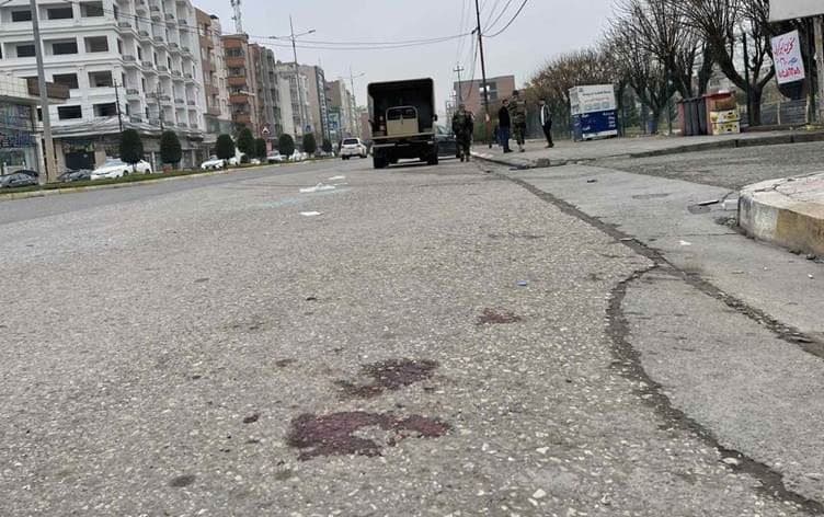 YENİLENDİ - Duhok'ta iki kişi biribini vurdu