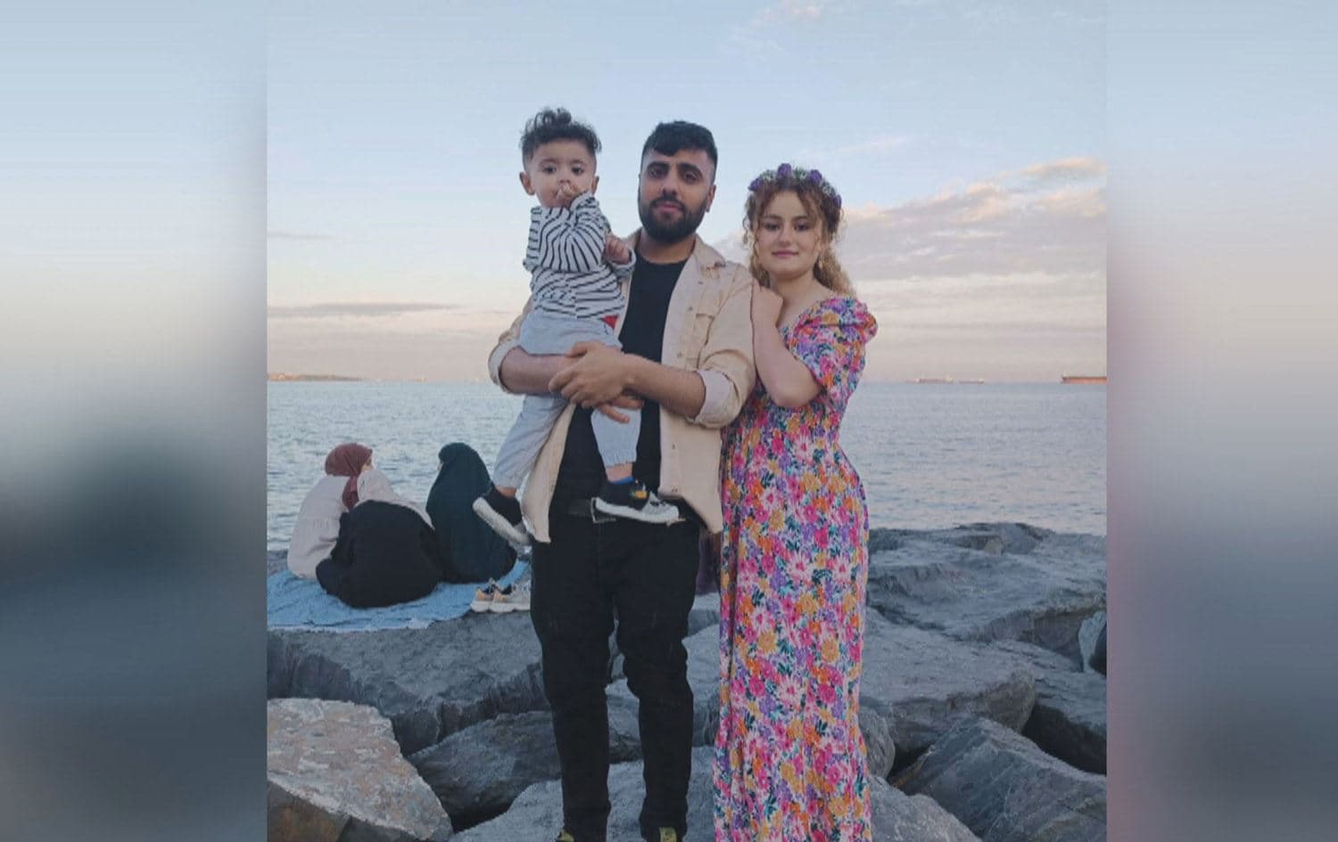 Luey Xebat Mele ile eşi Evin ve çocukları Xebat