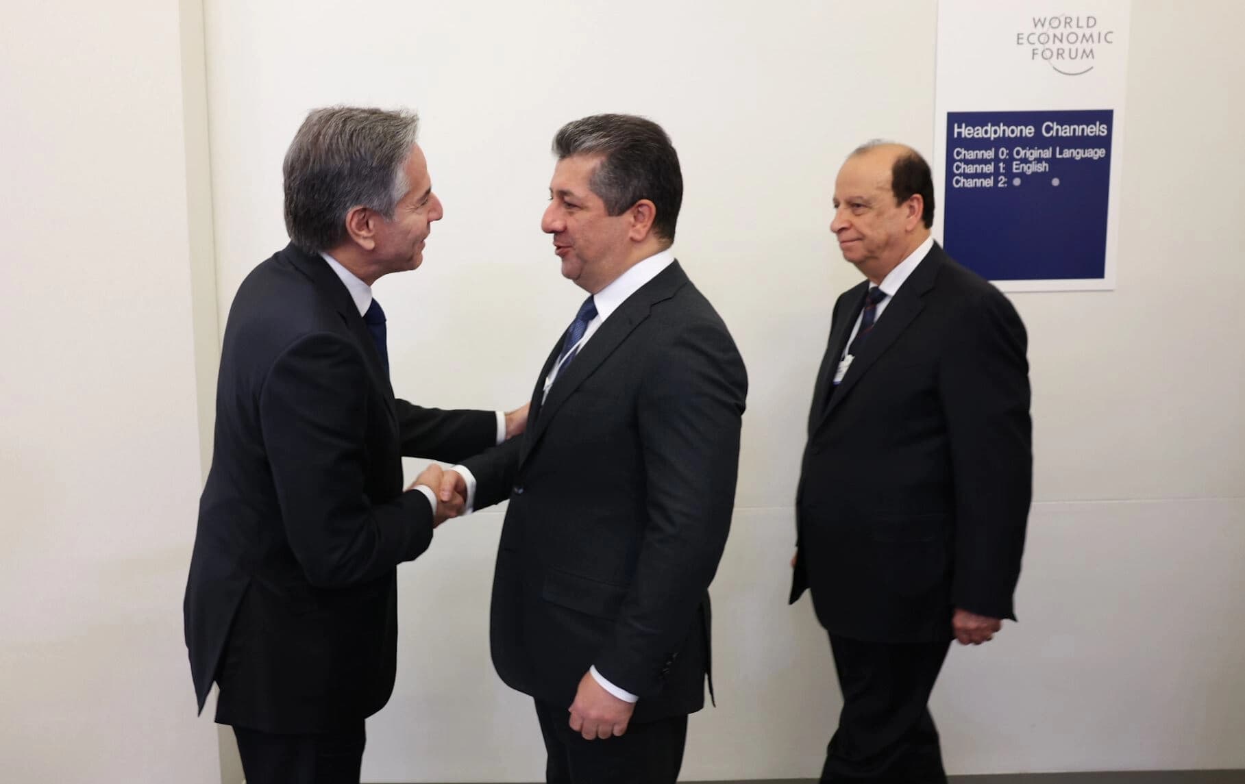 Kürdistan Bölgesi Başbakanı Mesrur Barzani, Davos’ta ABD Dışişleri Bakanı Antony Blinken ile bir araya geldi.