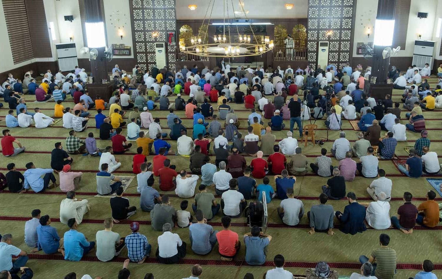 A Friday sermon in Erbil's Bakhtiari mosque. Photo: Bilind T. Abdullah/Rudaw