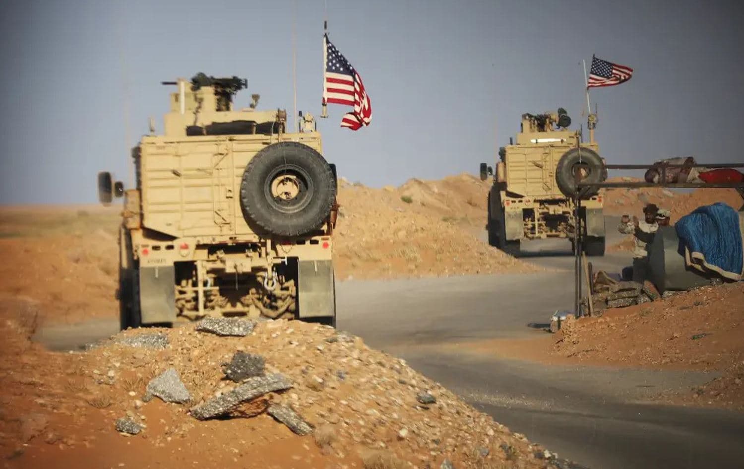 US Army Green Berets drive through a partner-force checkpoint after a joint patrol near Al-Tanf Garrison in April 2020. Photo: US Army/Staff Sgt. William Howard