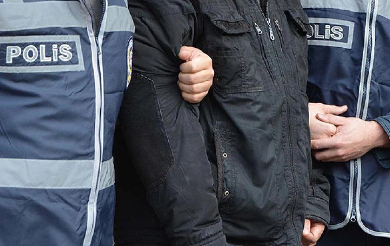 Li Amedê 4 kes ji ber parvekirinên xwe yên medyaya civakî hatin desteserkirin / Wêne: Arşîv