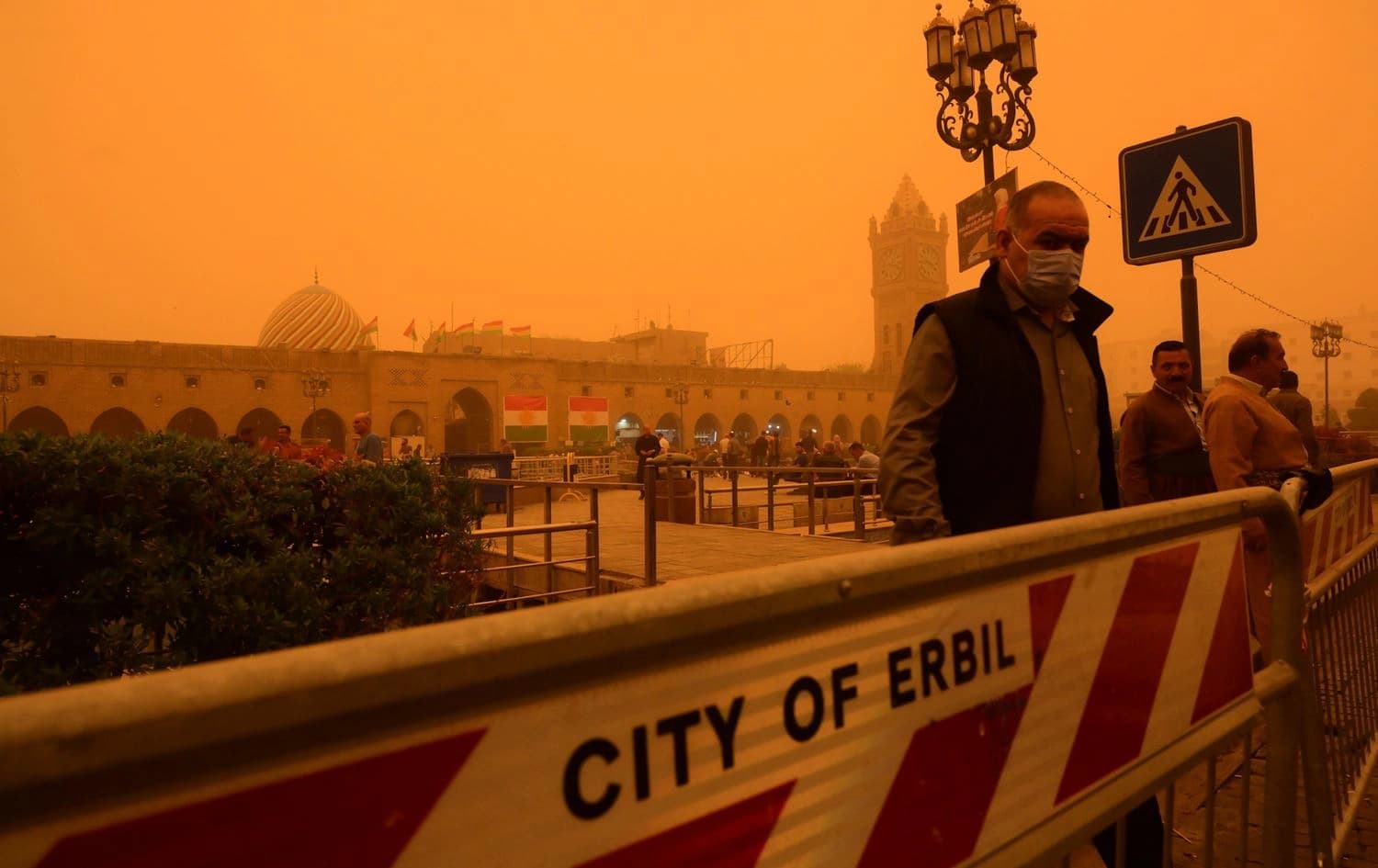 A dust storm engulfs the Kurdistan Region's capital of Erbil on May 3, 2023. Photo: Bilind T. Abdullah/Rudaw