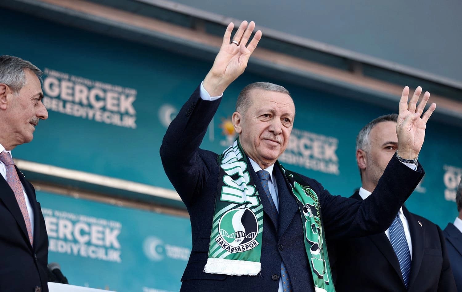 ürkiye Cumhurbaşkanı Recep Tayyip Erdoğan  Sakatya'da konuştu / / AA