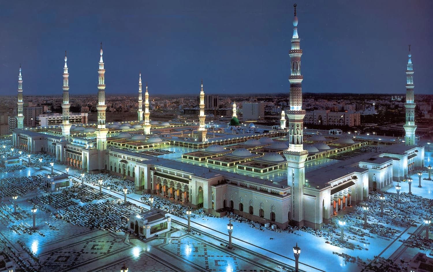 مزگەوتی پەیامبەری ئیسلام (د.خ) لە مەدینە. 