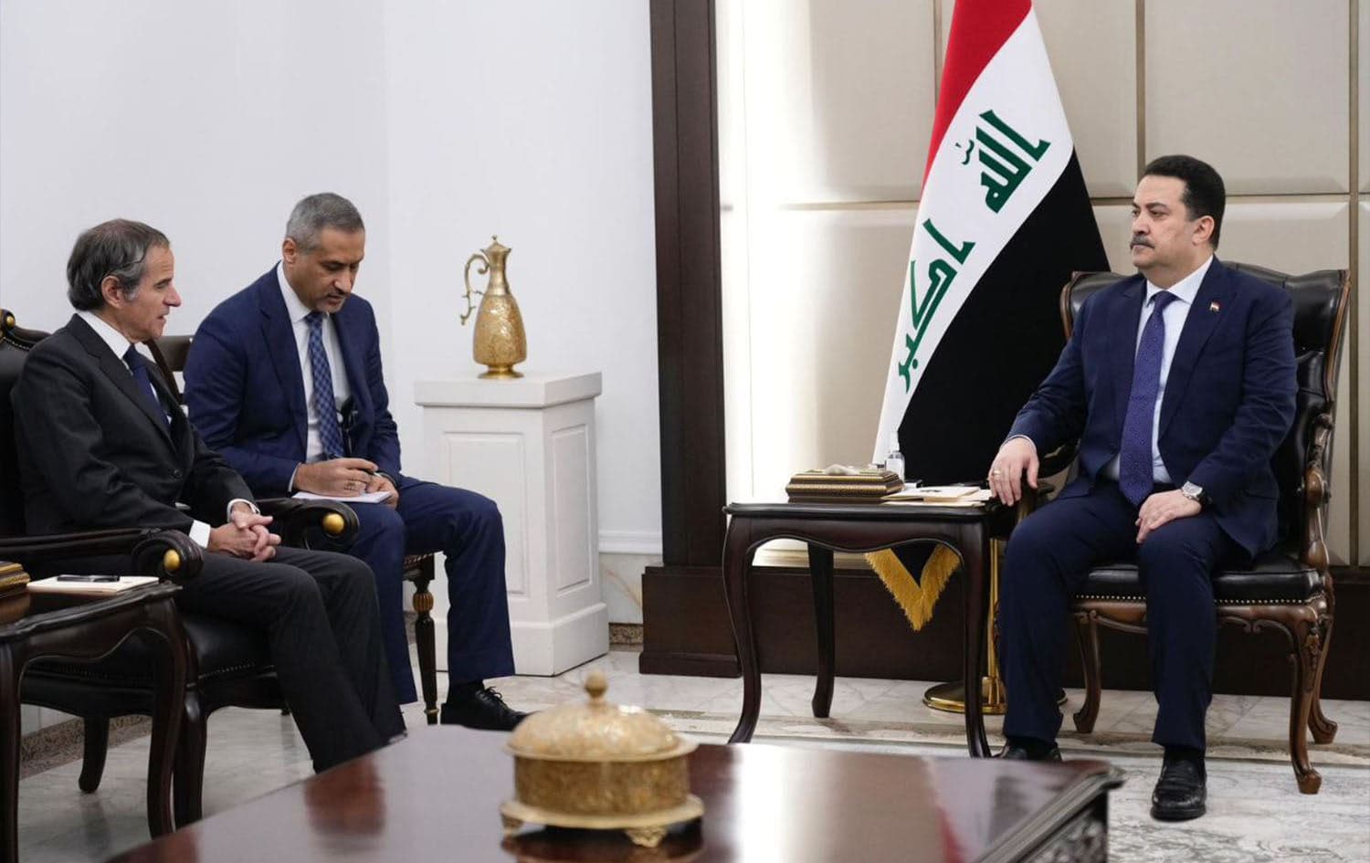 Iraqi Prime Minister Mohammed Shia' al-Sudani (right) in a meeting with International Atomic Energy Agency (IAEA) head Rafael Grossi in Baghdad on March 18, 2024. Photo: Sudani's office