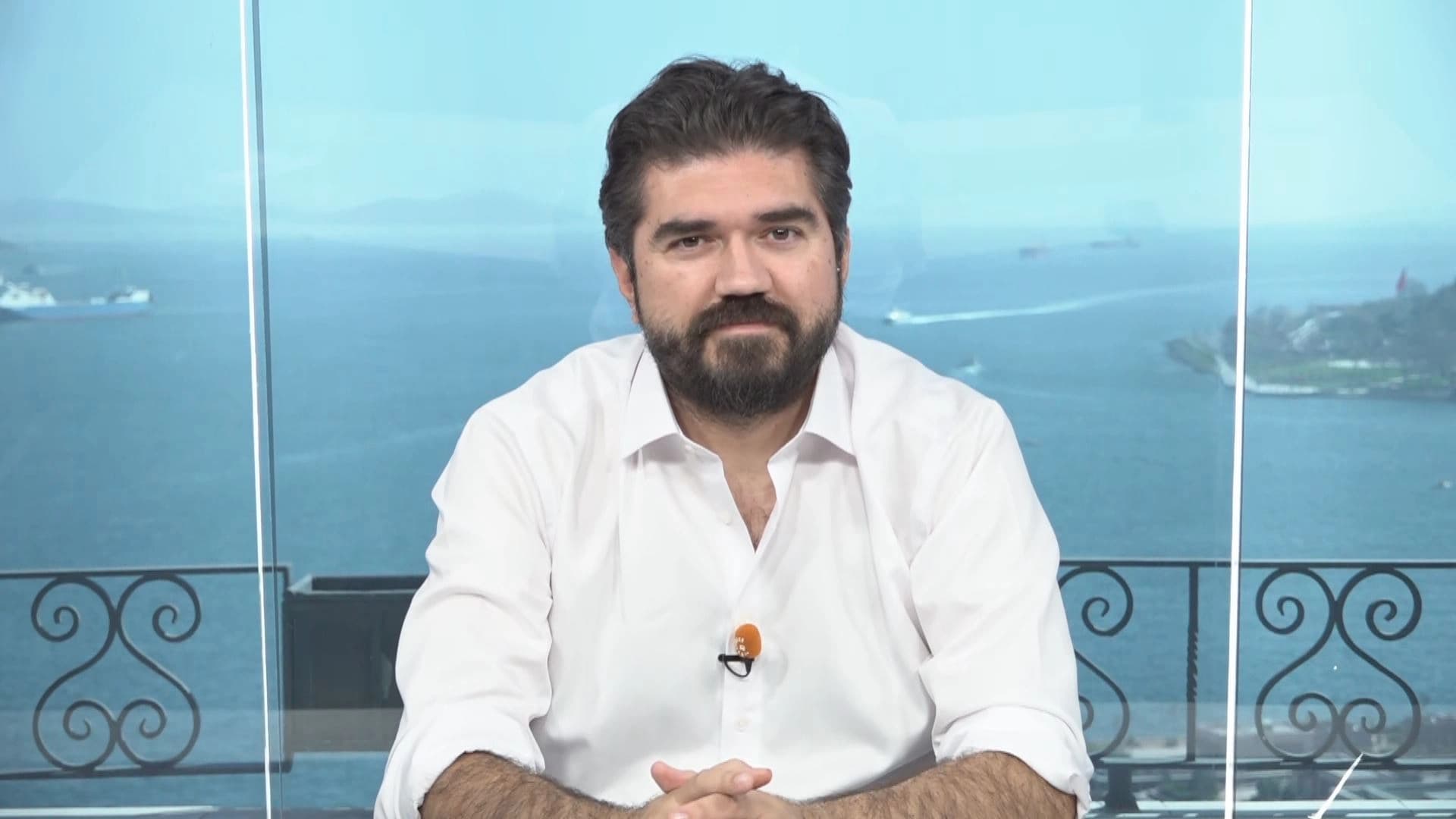 Rasim Ozan Kutahyali speaking to Rudaw on March 29, 2024. Photo: Rudaw 
