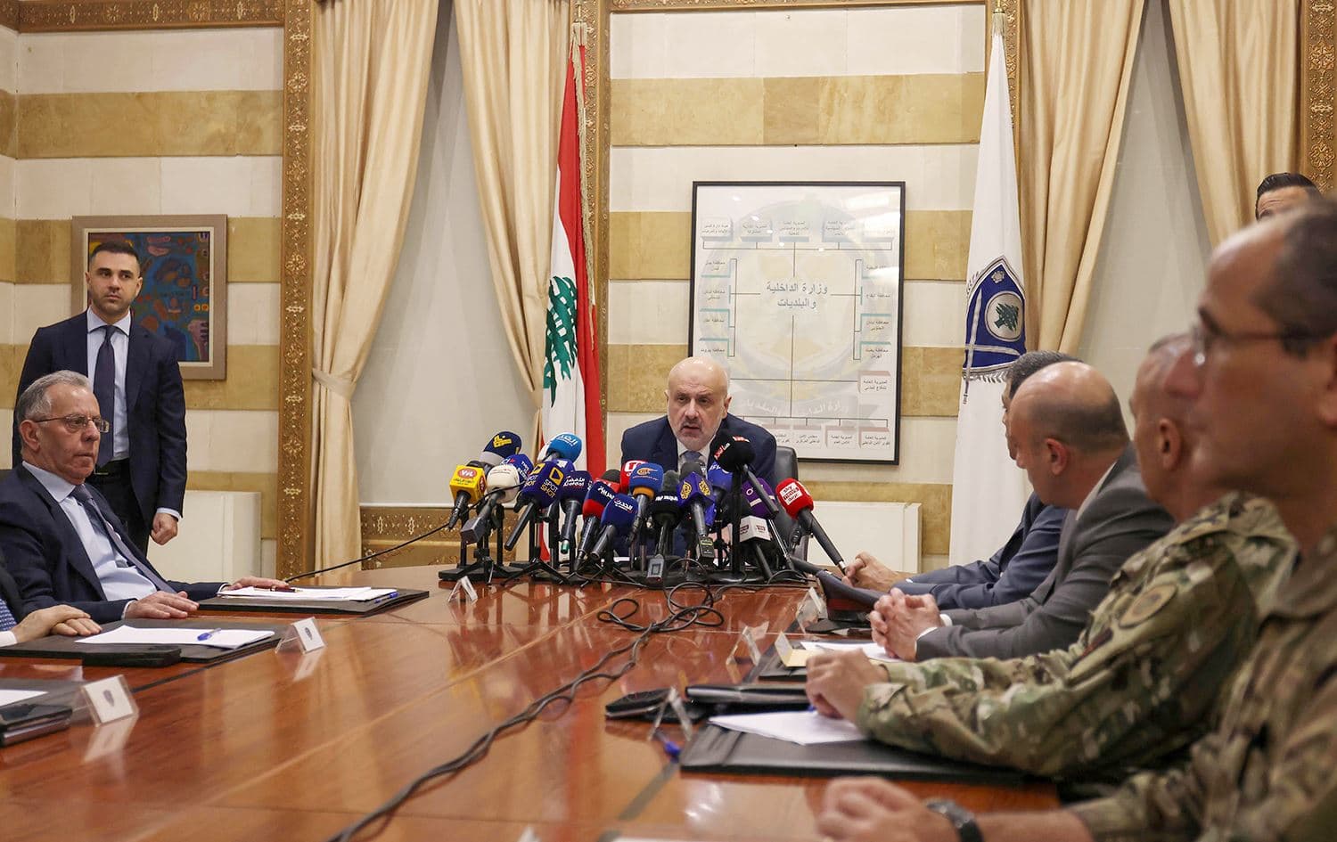 المؤتمر الصحفي لوزير الداخلية اللبناني بسام مولوي - AFP