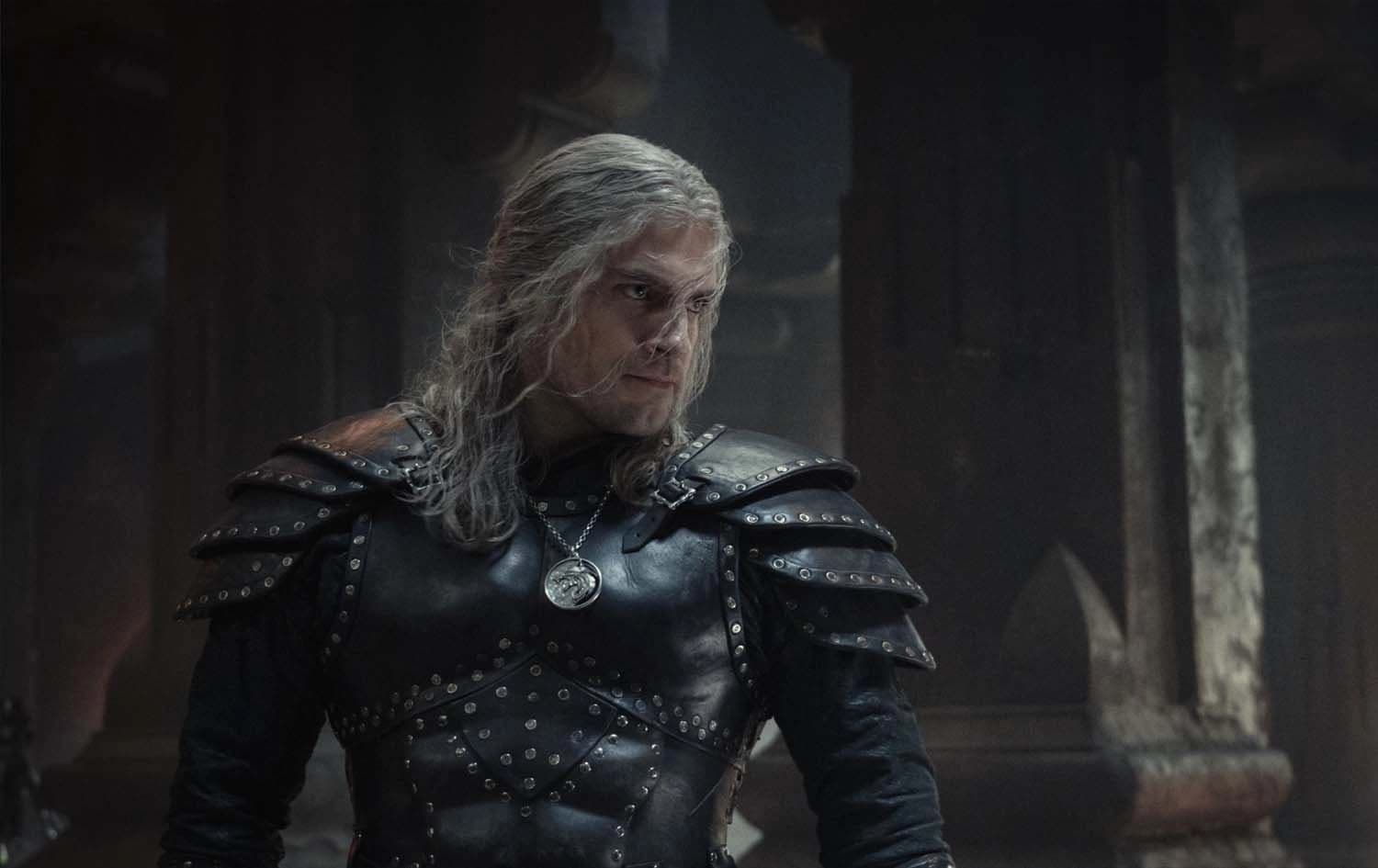 هێنری کاڤڵ، پاڵەوانی سێ وەرزی زنجیرەی "The Witcher"