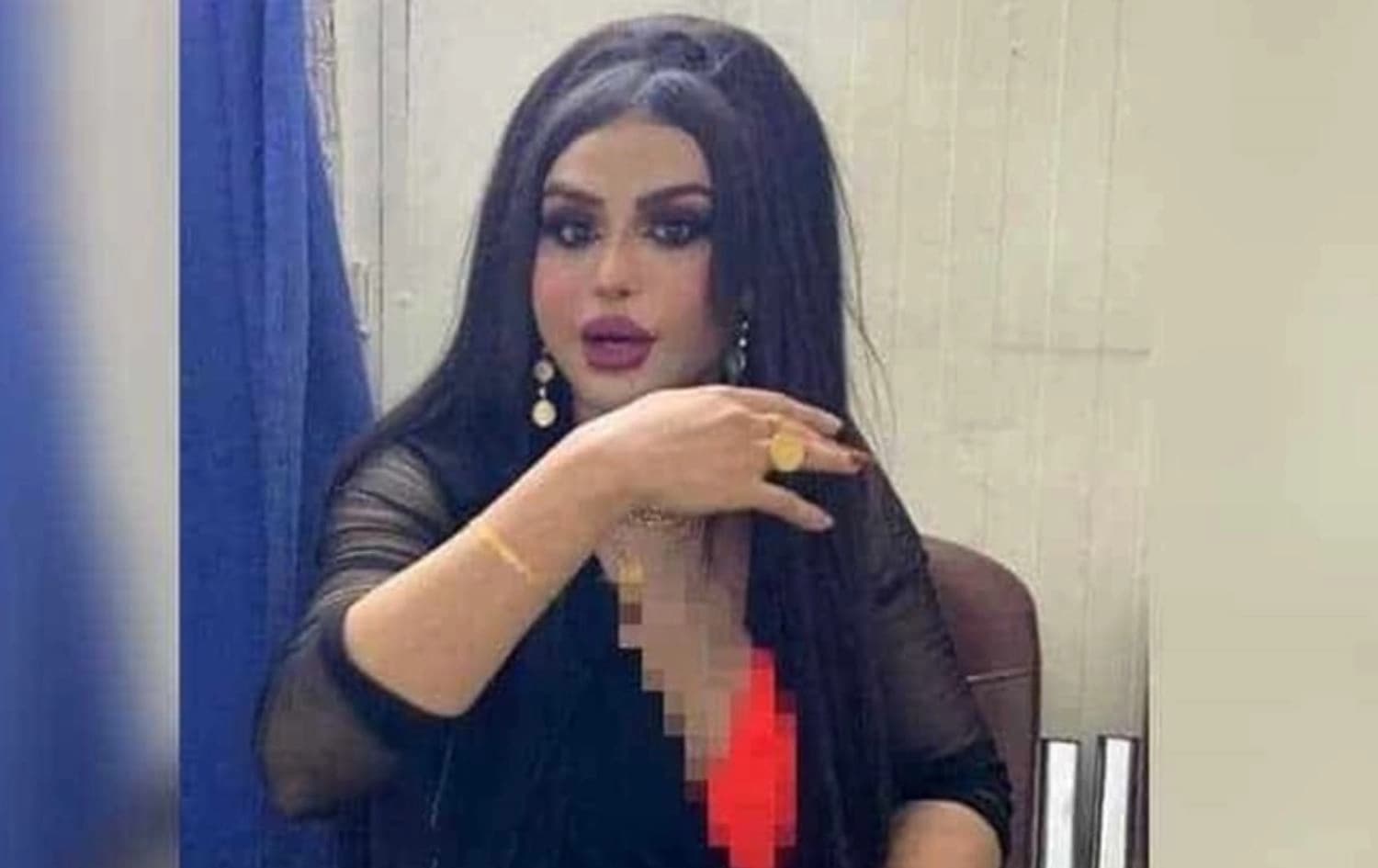 عەبدوڵڵا عەبدولئەمیر عەبدوڵڵا، کە رەگەزی خۆی بۆ مێ گۆڕیوە و بە "جوجو" ناسراوە