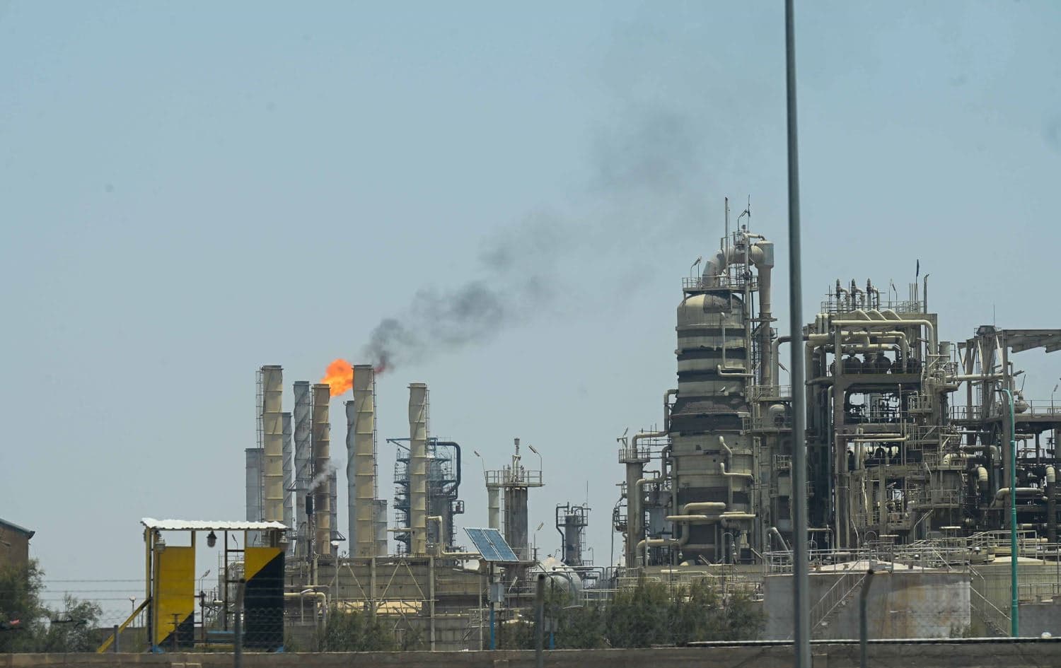 An oil field in Basrah. Photo: Bilind T. Abdullah/Rudaw