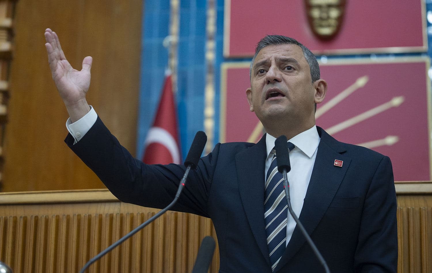 CHP Genel Başkanı Özgür Özel, CHP grup toplantısında konuştu / AA