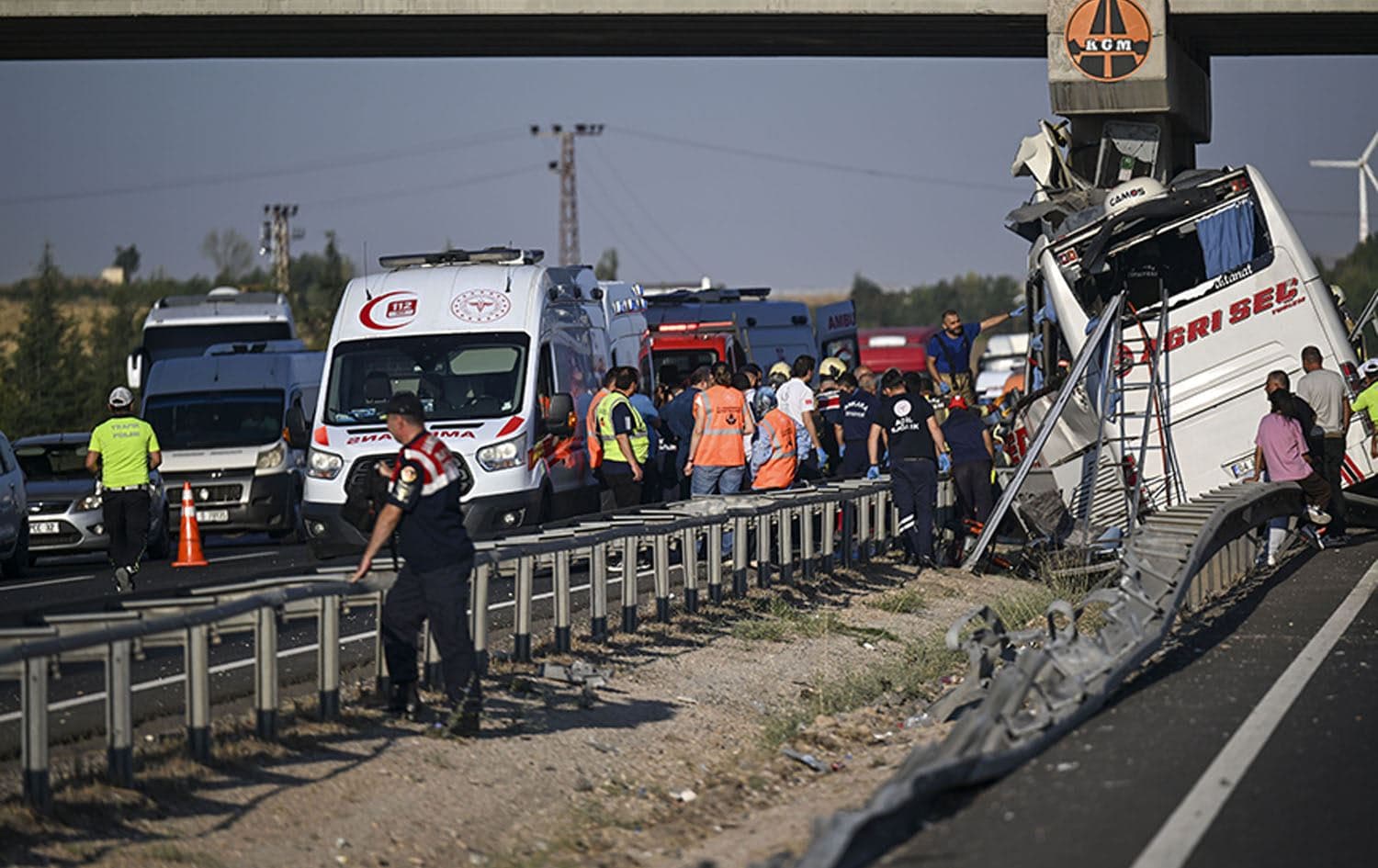 The aftermath of the crash in Ankara on August 9, 2024. Photo: AA