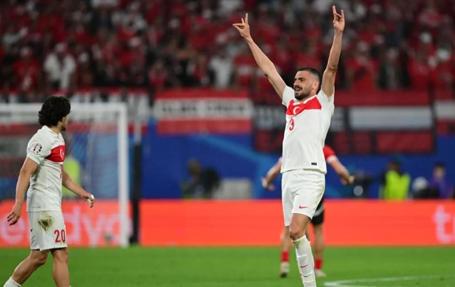 Merih Demiral, Türkiye ile Avusturya arasında EURO2024 kapsamında oynanan maçta gol sevinci sırasında "Bozkurt" işareti yapmıştı. / Arşiv