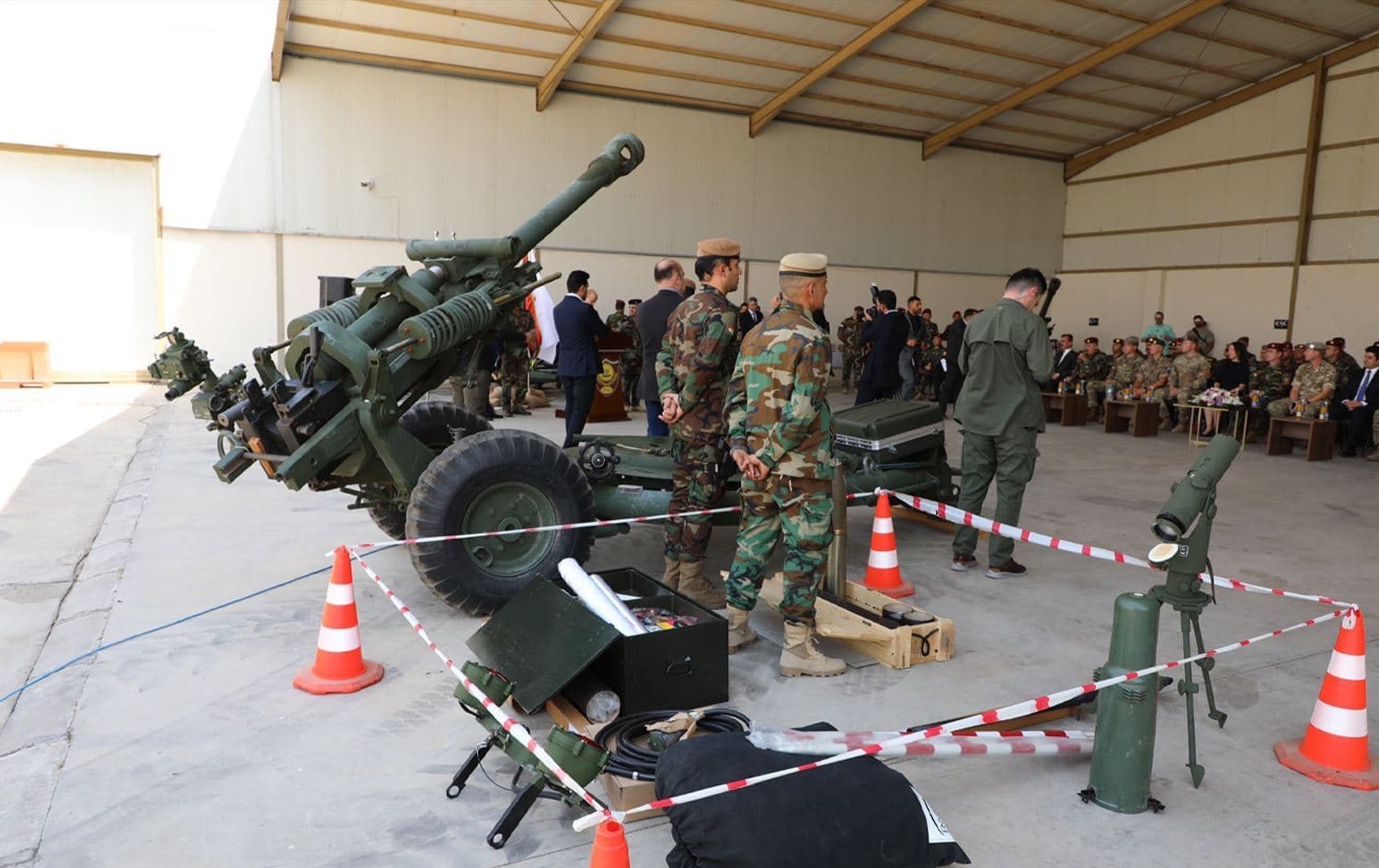 Pêşmergeyan 6ê Tebaxê Howitzers wergirtin / Wêne: Rûdaw