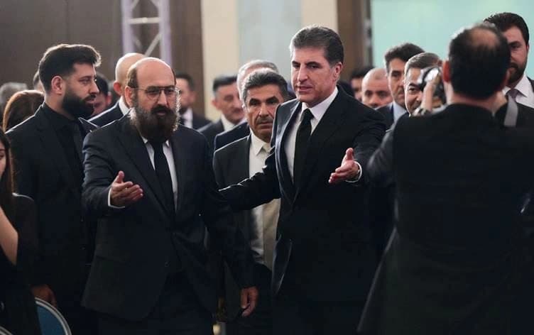 وێنەیەکی ئەرشیڤیی نێچیرڤان بارزانی و میر حازم تەحسین بەگ، وێنە: بڵند تاهیر - رووداو 