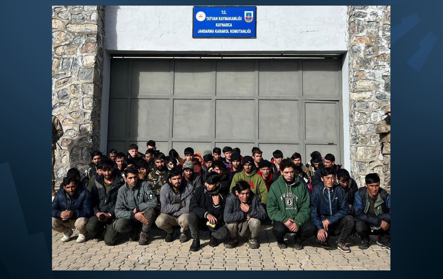Li Bedlîsê 108 koçber hatin dersînorkirin / Wêne: AA