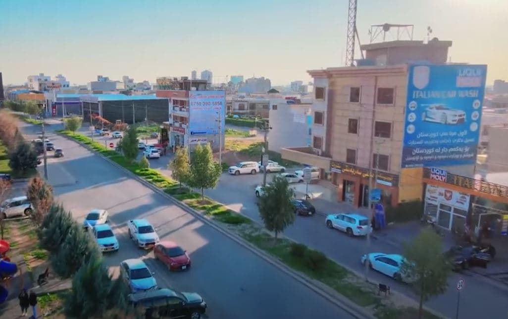 دیمەنێکی گەڕەکی سەربەستی (32ی پارک).