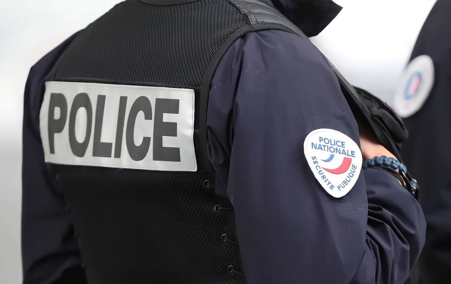 Bir Fransız polisi