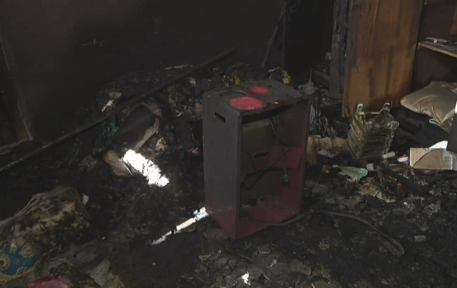 A gas heater in Diyala's Abu Saida subdistrict that was blamed for a house fire that killed five people. Photo: Rudaw