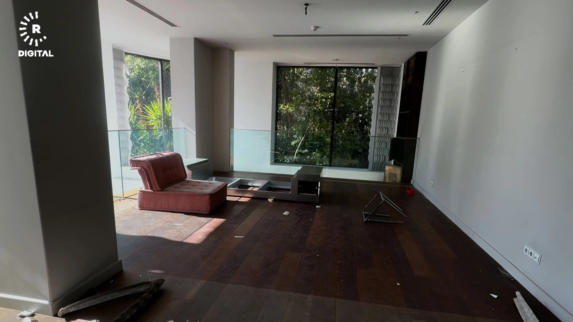 Inside one of Bashar al-Assad's mansion in Damascus. Photo: Namo Abdulla/Rudaw 