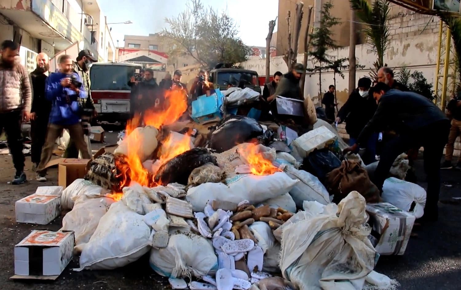 Syrian authorities destroy large sums of Captagon, drugs in Damascus