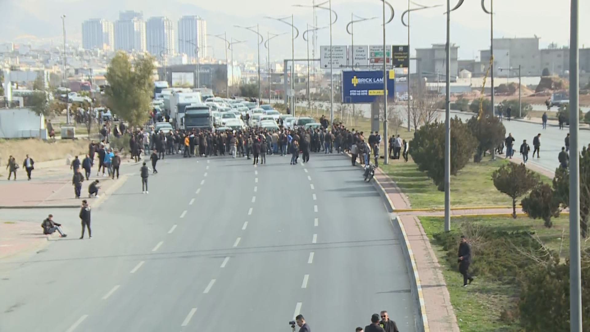 Owners of unregistered vehicles holding a demonstration in Sulaimani on January 7, 2025. Photo: Rudaw