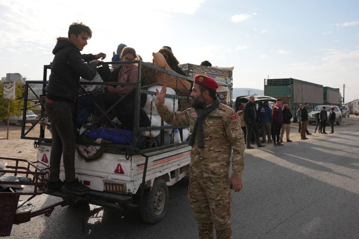 گەڕانەوەی کوردان بۆ عەفرین لە 5-12-2024، وێنە:  Rami al SAYED / AFP