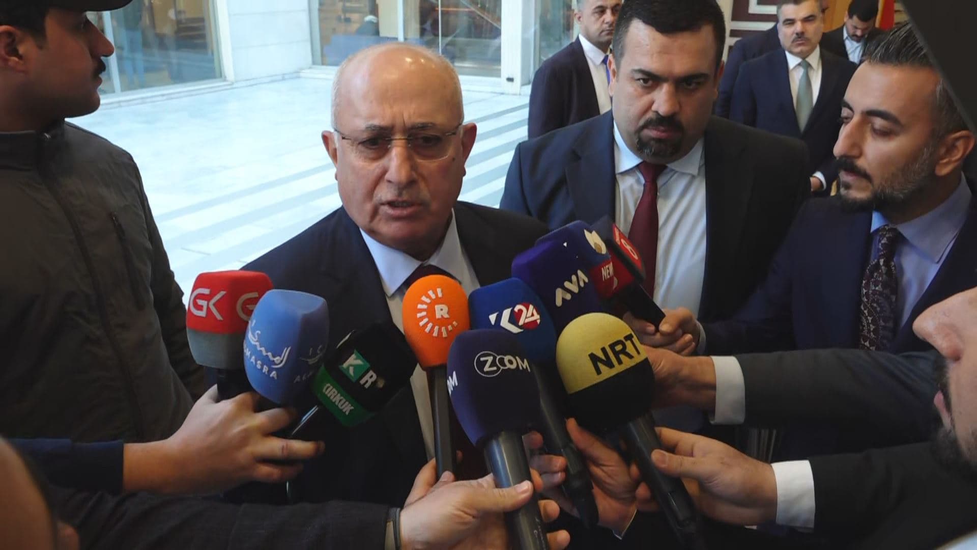 KRG Finance Minister Awat Sheikh Janab speaking to reporters in Baghdad on January 31, 2025. Photo: Rudaw 
