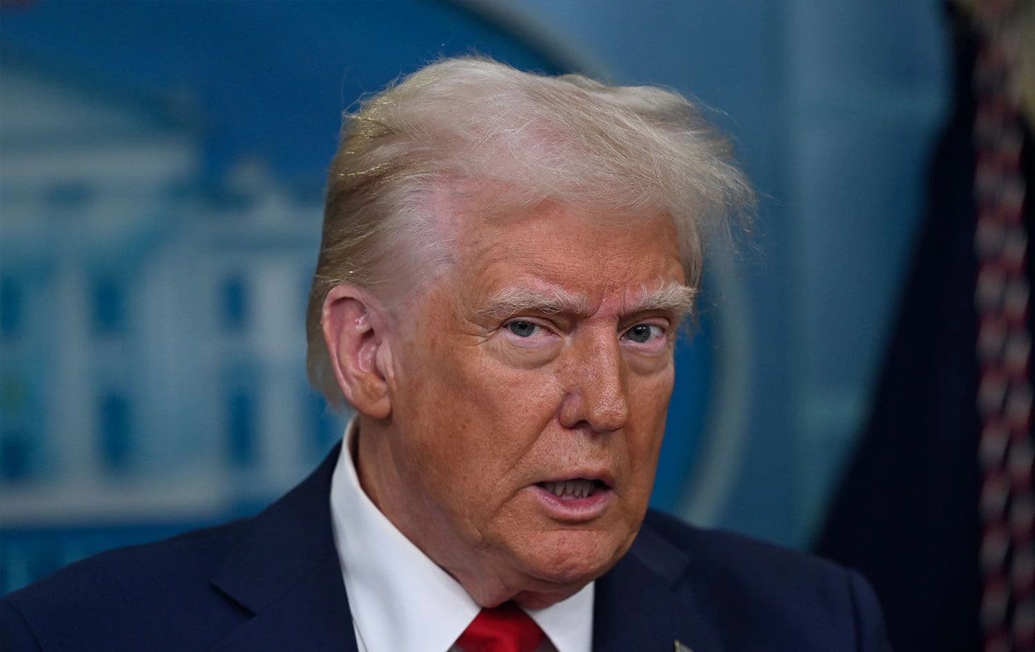 Donald Trump - AA