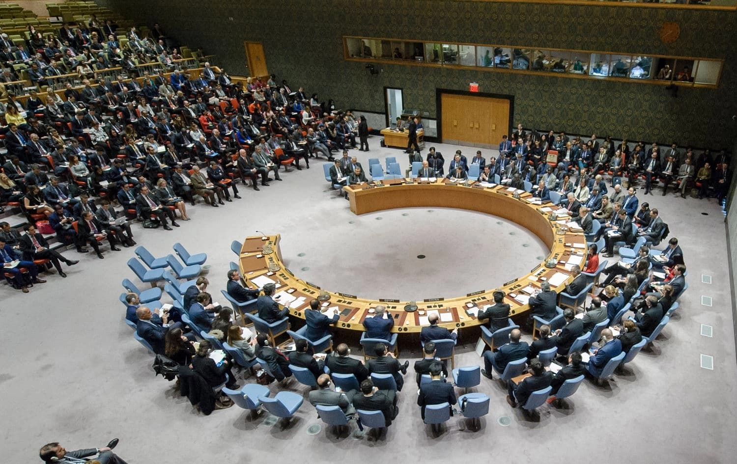  ئەنجوومەنی ئاسایش تاوتوێی داماڵینی چەکی کیمیایی و ئاڵۆزییەکانی سووریا دەکات