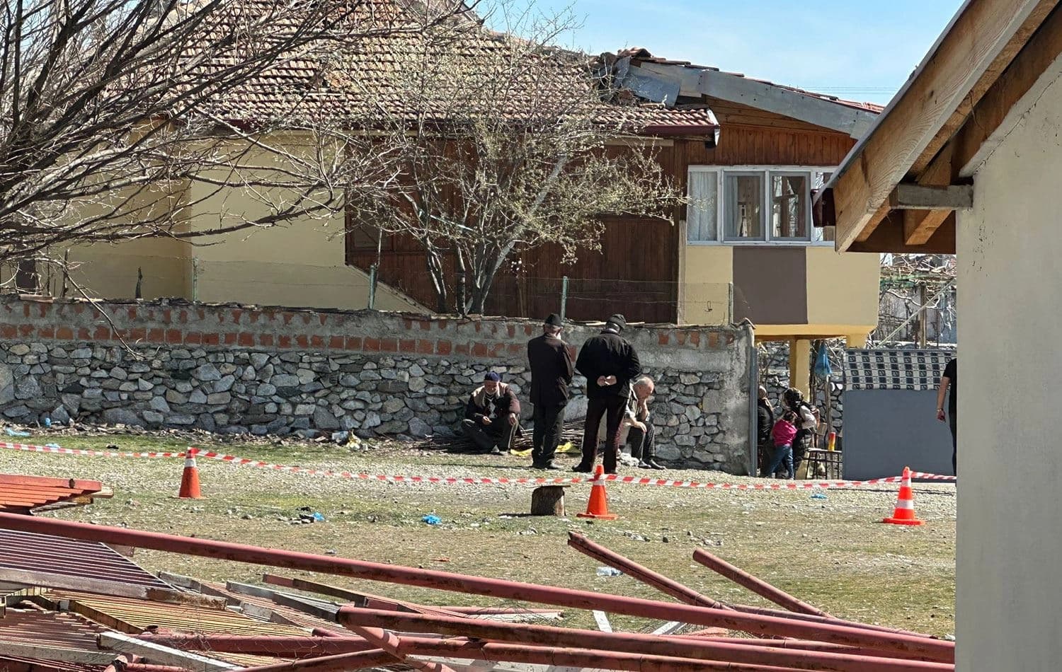Cinayetin işlendiği ev. / Foto: AA