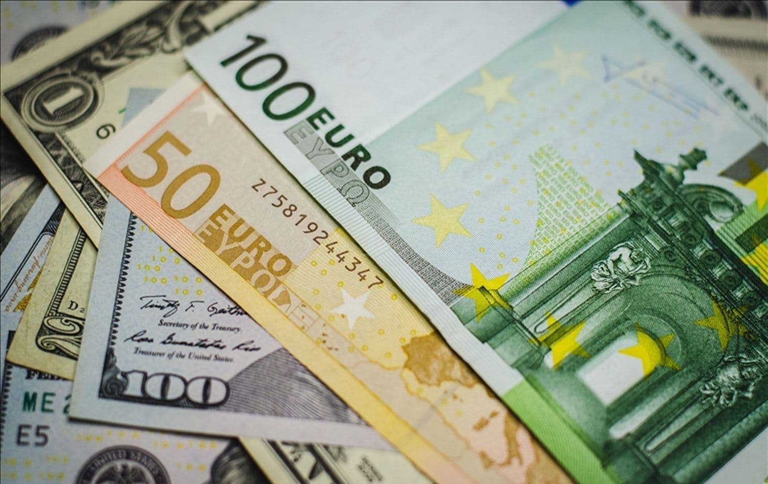 Dolar û euro / Wêne: Arşîv