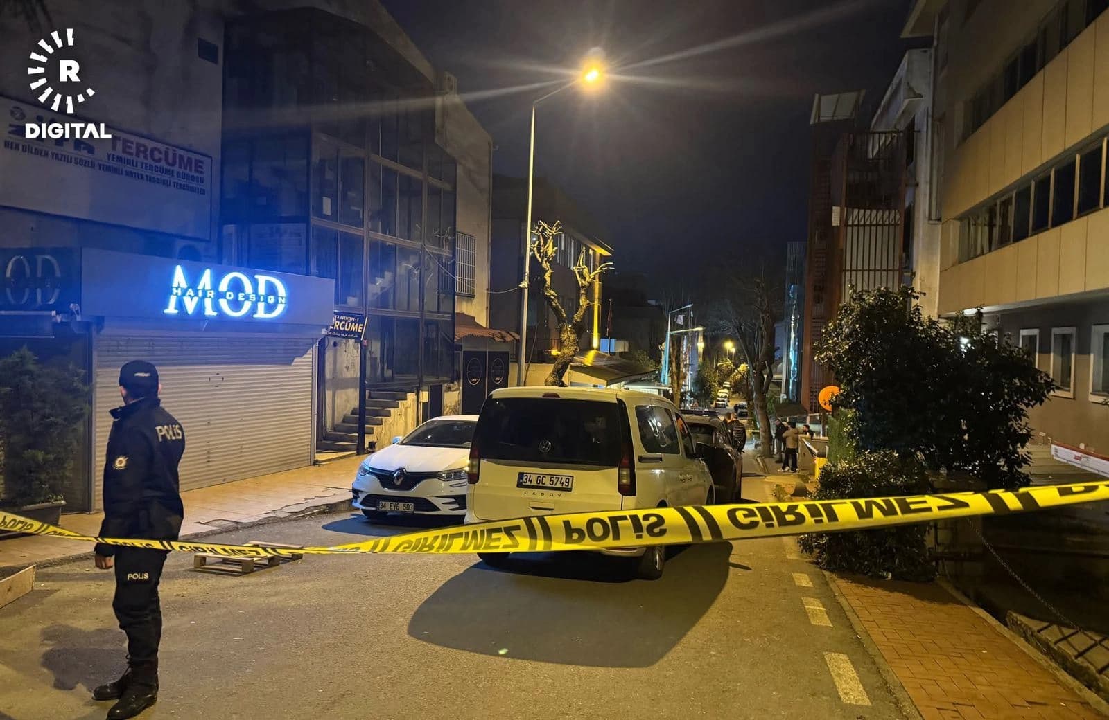 Turkish police cordon off the area near the Iraqi General Consulate in Istanbul after it came under attack. Photo: Omer Sonmez/Rudaw