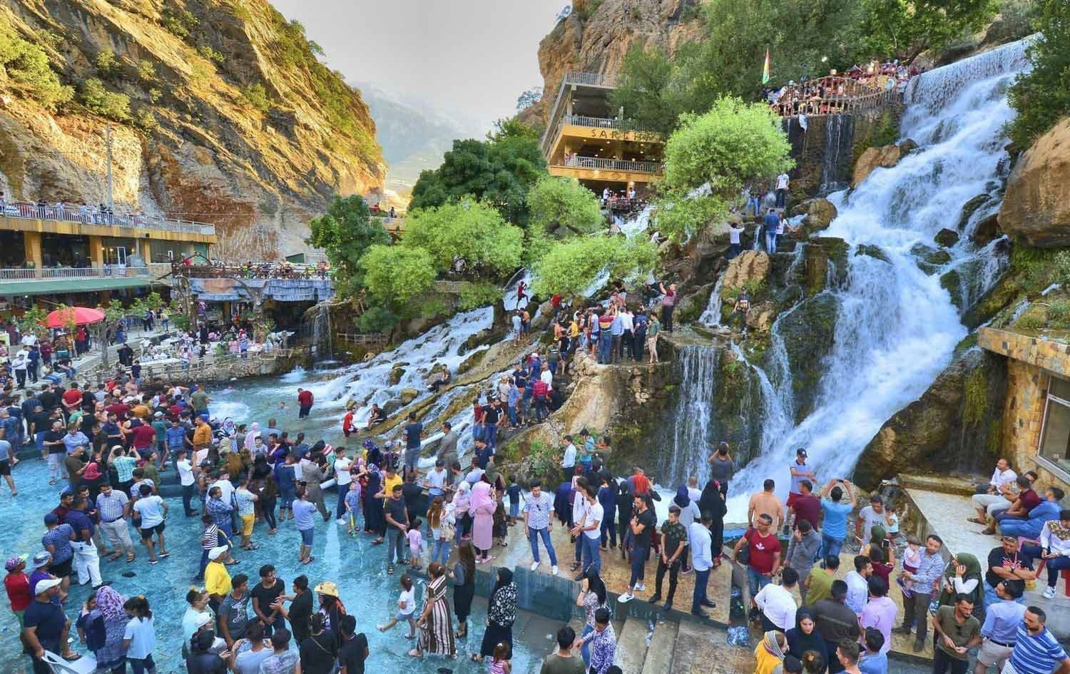 Bêxal Şelalesi