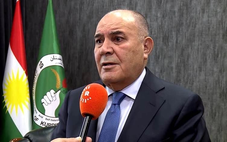 وێنەیەکی ئەرشیفی سەعدی ئەحمەد پیرە لەکاتی قسەکردن بۆ رووداو. 