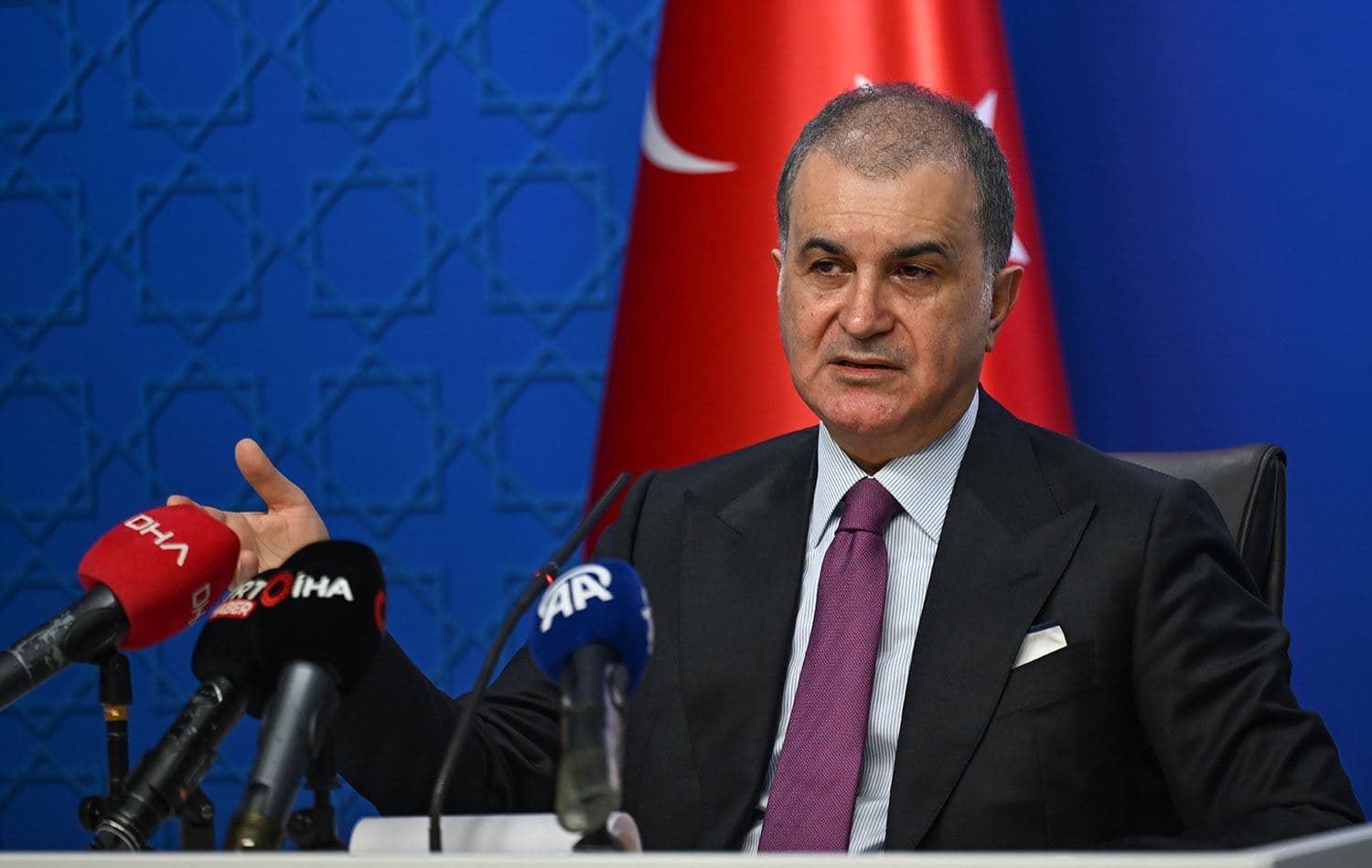 AK Parti Genel Başkan Yardımcısı ve Parti Sözcüsü Ömer Çelik /Foto: AA