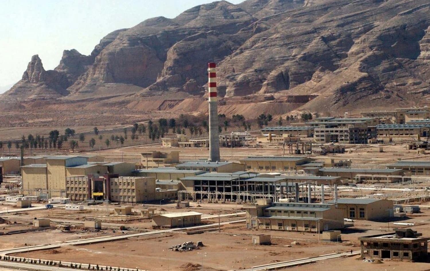 دامەزراوەیەکەی ئەتۆمیی ئێران لە شاری ئەسفەهان. وێنە: AP