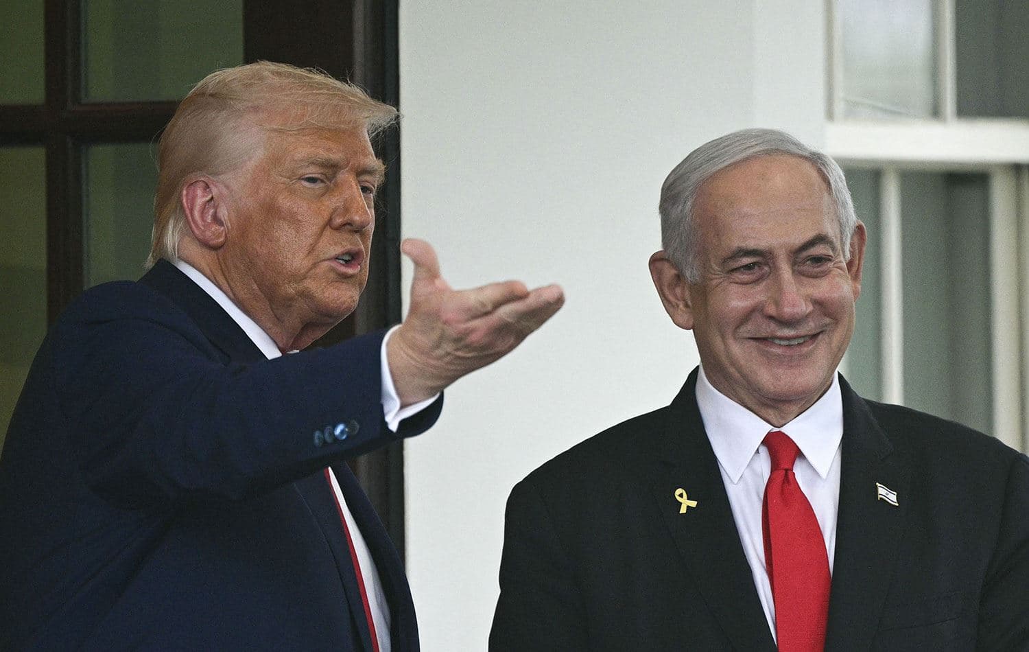 ABD Başkanı Donald Trump (solda) ile İsrail Başbakanı Binyamin Netanyahu birkaç gün önce Beyaz Saray'da bir araya gelmişti. / AFP