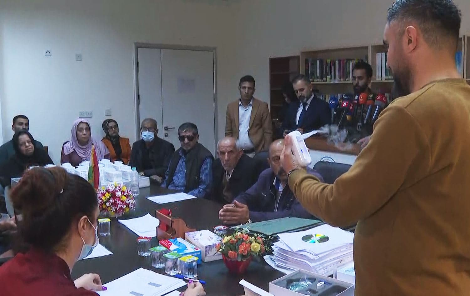 روونکردنەوەی چۆنیەتیی پێدان و بەکارهێنانی دەرمانەکە بە قوربانییانی چەکی کیمیایی رووندەکرێتەوە. وێنە: رووداو