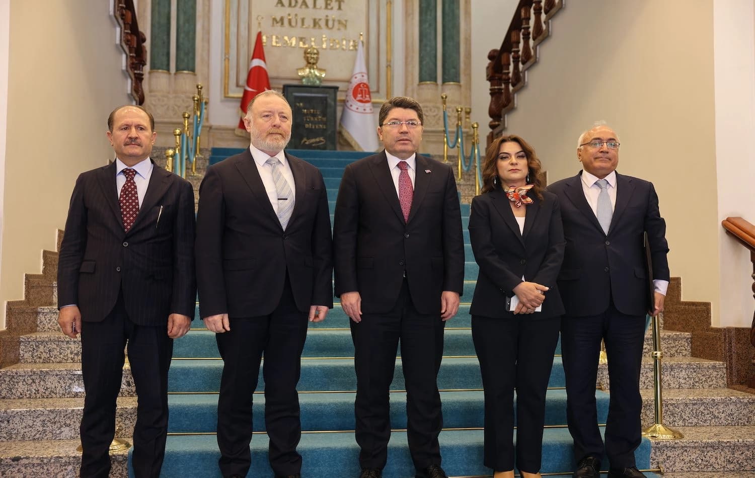 Adalet Bakanı Yılmaz Tunç, görüşme sonrası kısa bir açıklama yaptı / Fotoğraf: DEM Parti basın