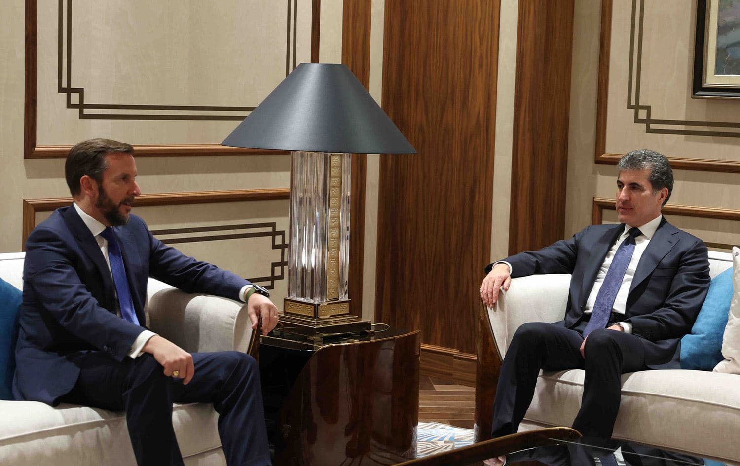 Kürdistan Bölgesi Başkanı Neçirvan Barzani ve  İtalya'nın Irak Büyükelçisi Nicolo Fontana