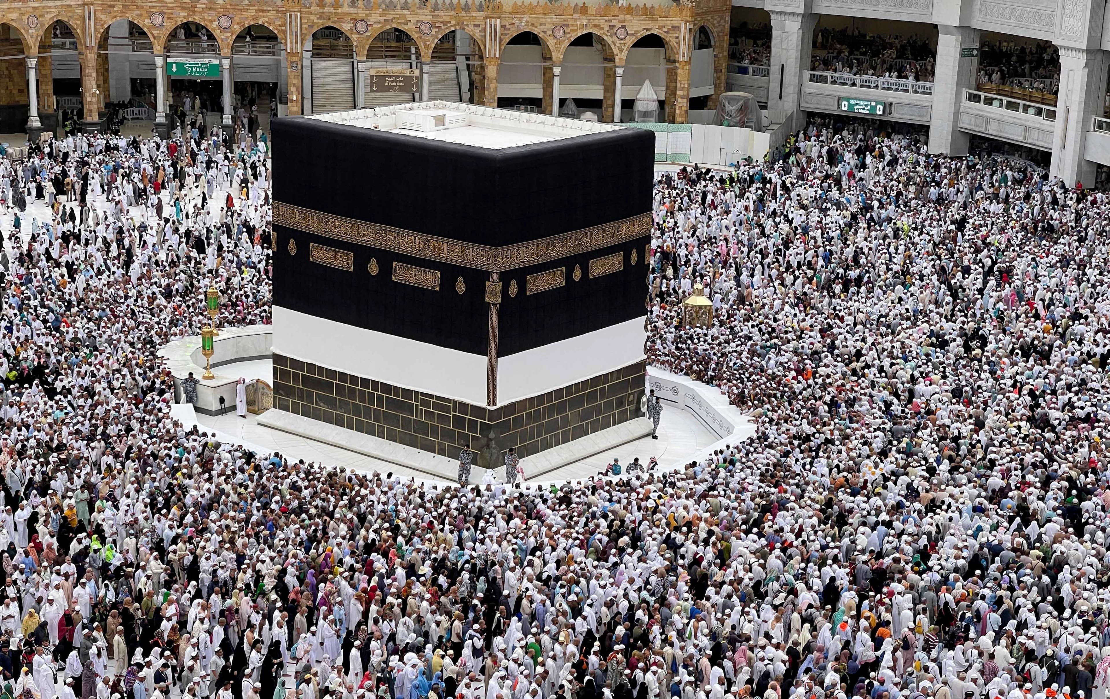 موسڵمانان لە رێوڕەسمی حەج لە مەککە. 22-7-2022. وێنە: Reuters