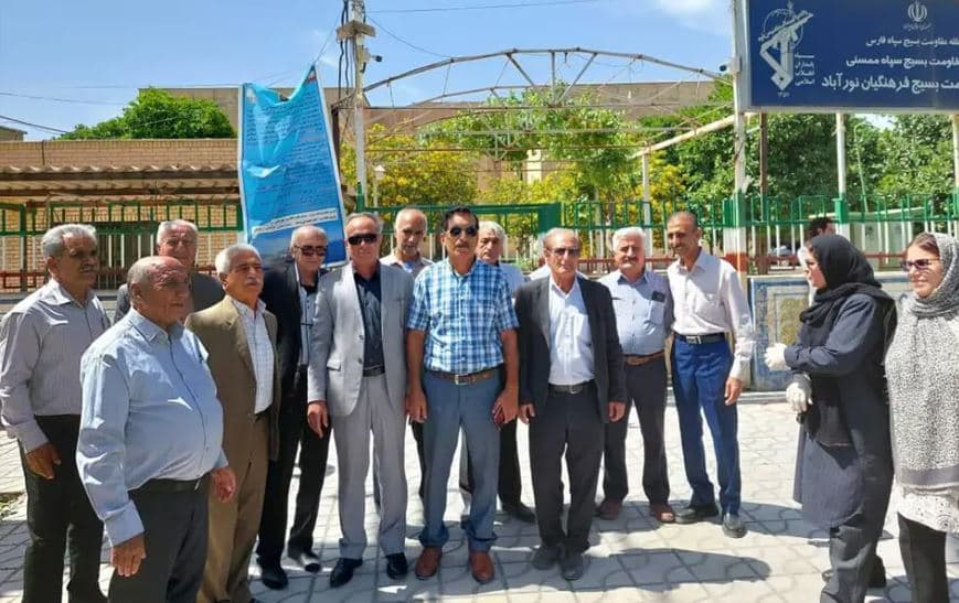 Foto: Kirmaşan'daki öğretmenler