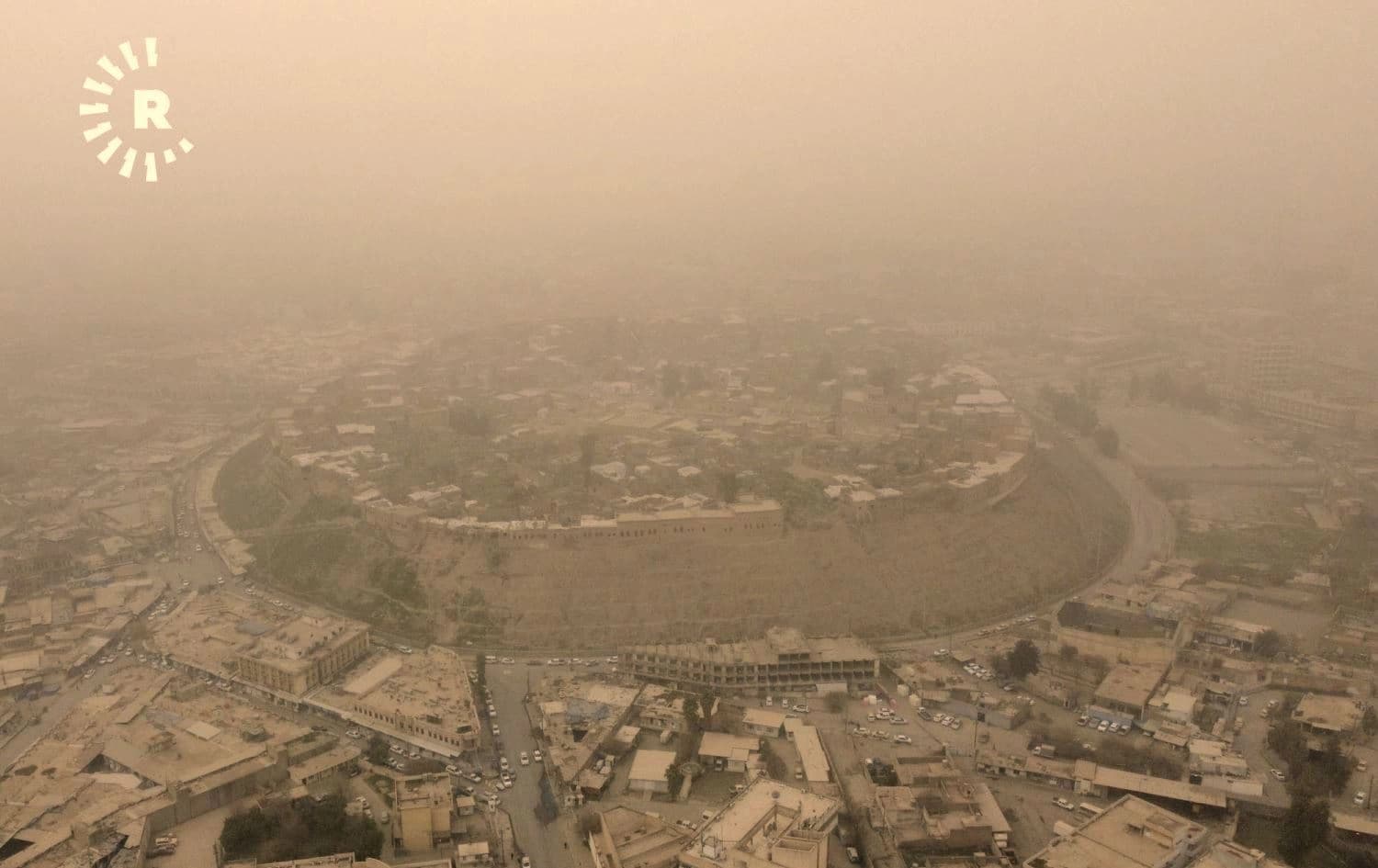 دیمەنێکی خۆڵبارین لە هەولێر. وێنە: بڵند تاهیر - رووداو/ئەرشیڤ
